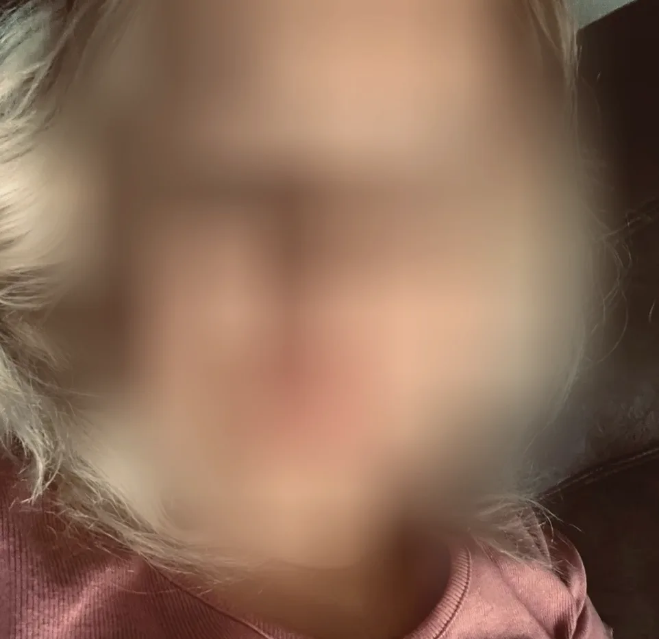 Merle, 29